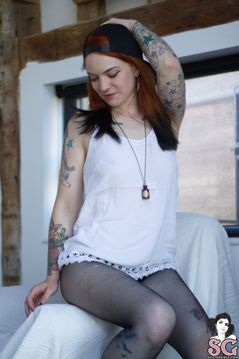 salliss-luckystar-07.jpg