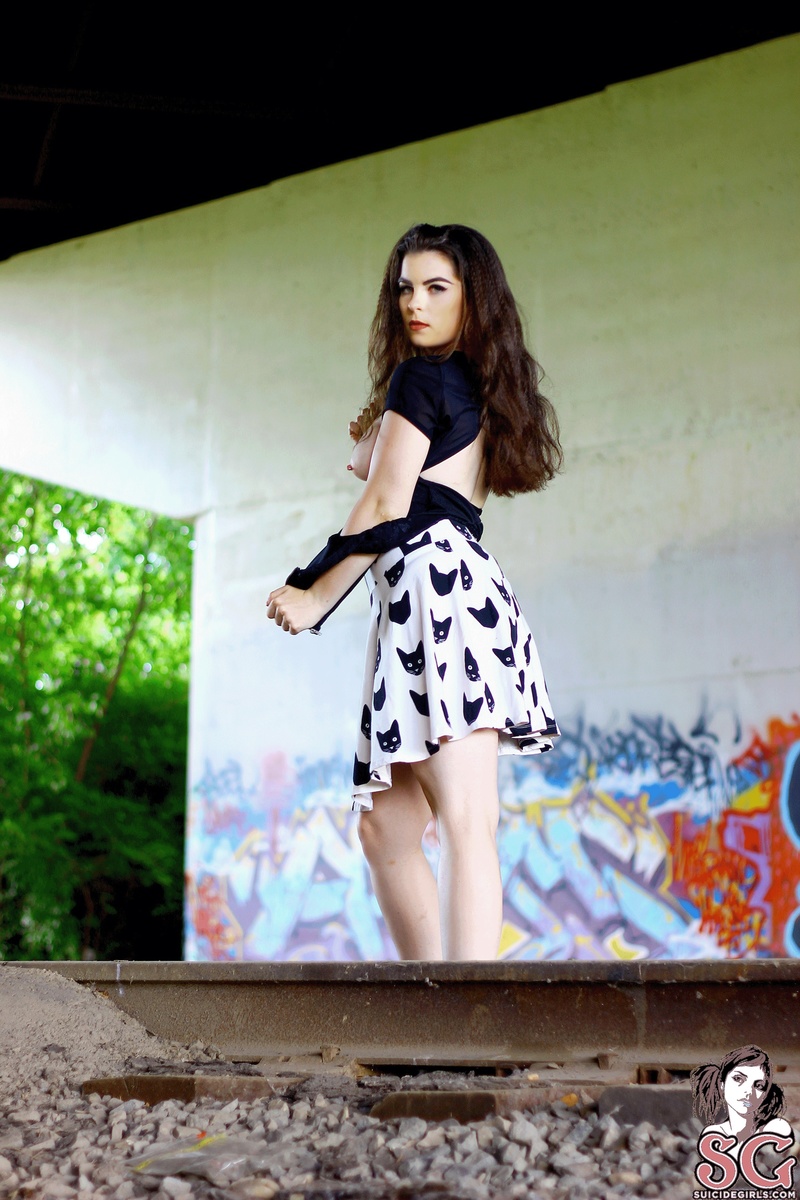 kittinikki-kinkykitti-05.jpg