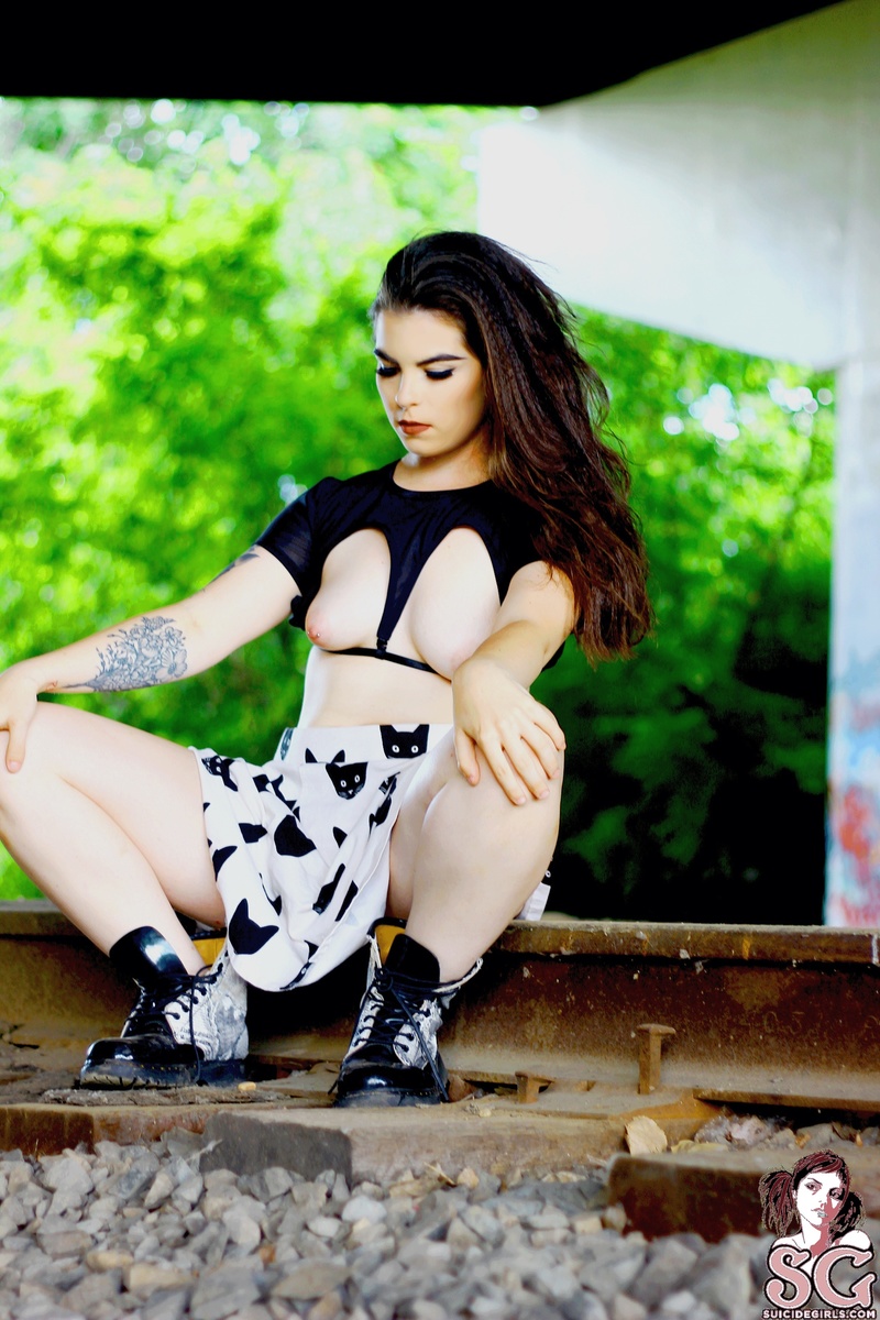kittinikki-kinkykitti-11.jpg