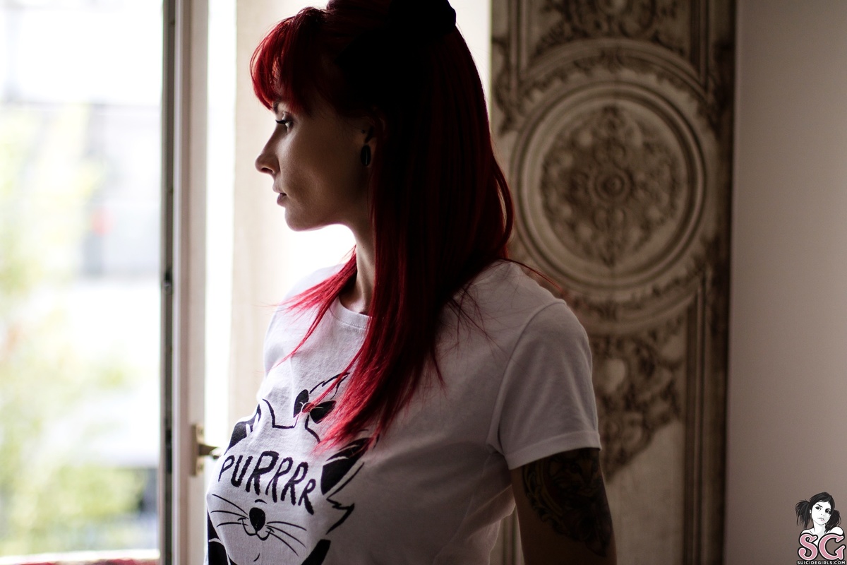myssacat-comeonseemary-01.jpg