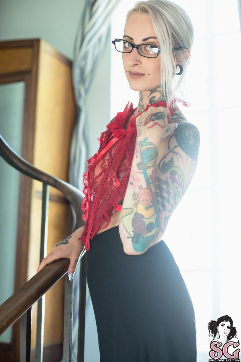 gladyce-redsun-01.jpg