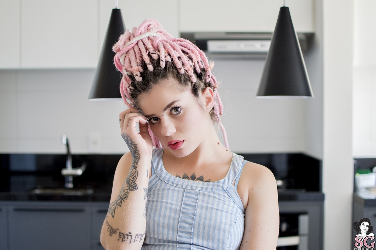 gaabbi-breakfastpinkcotton-01.jpg