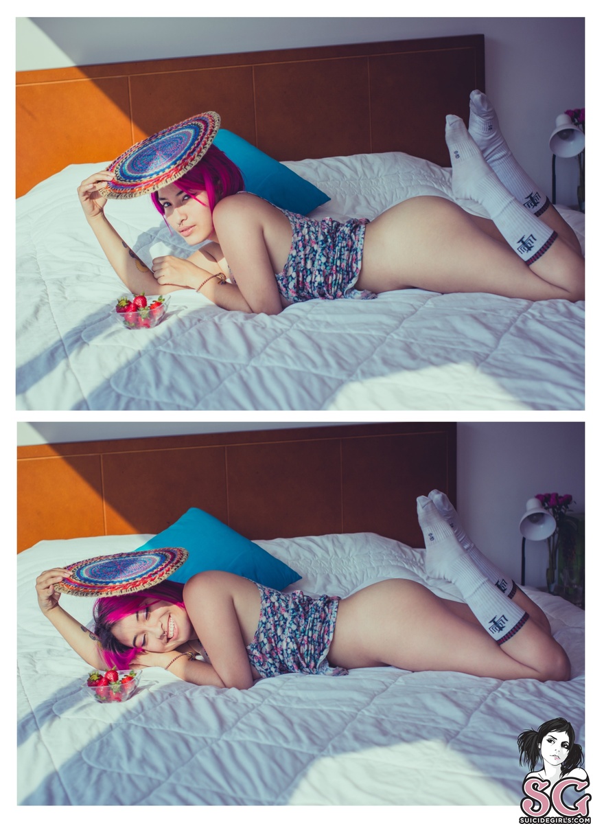 redaura-eatthisstrawberry-13.jpg