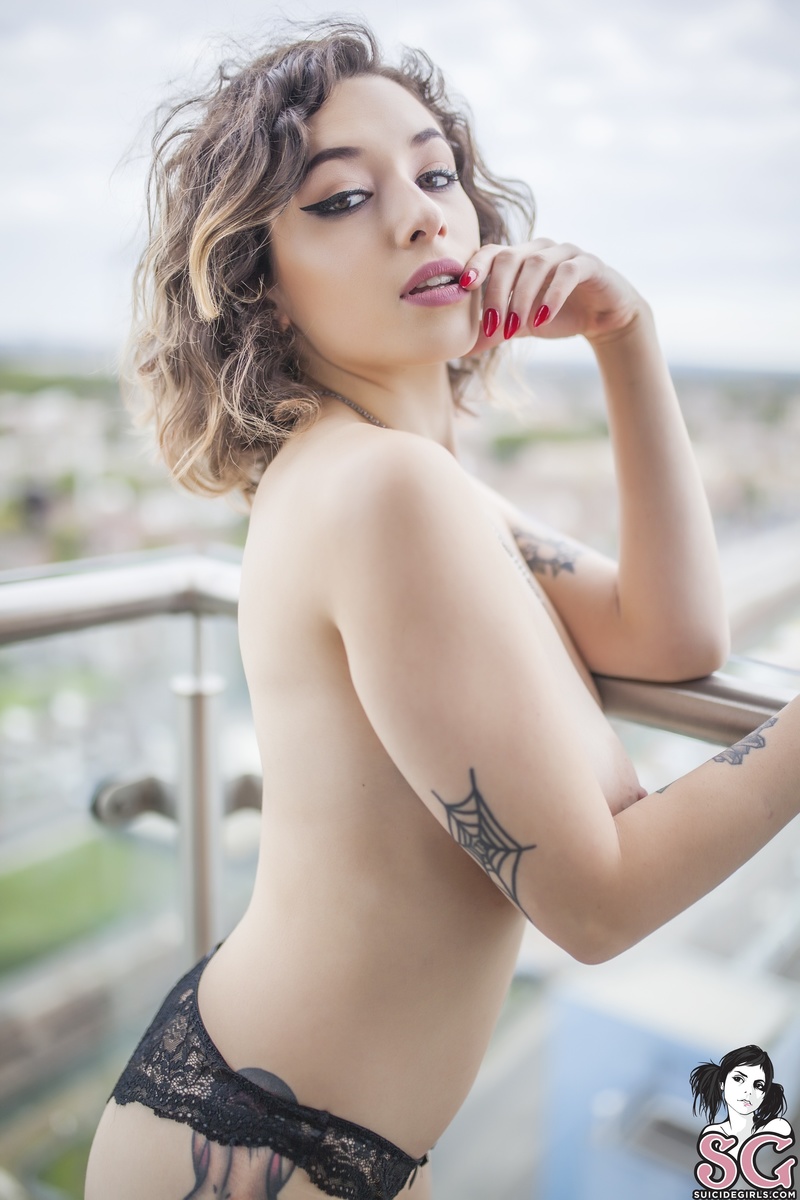 sophoulla-whitemustang-31.jpg