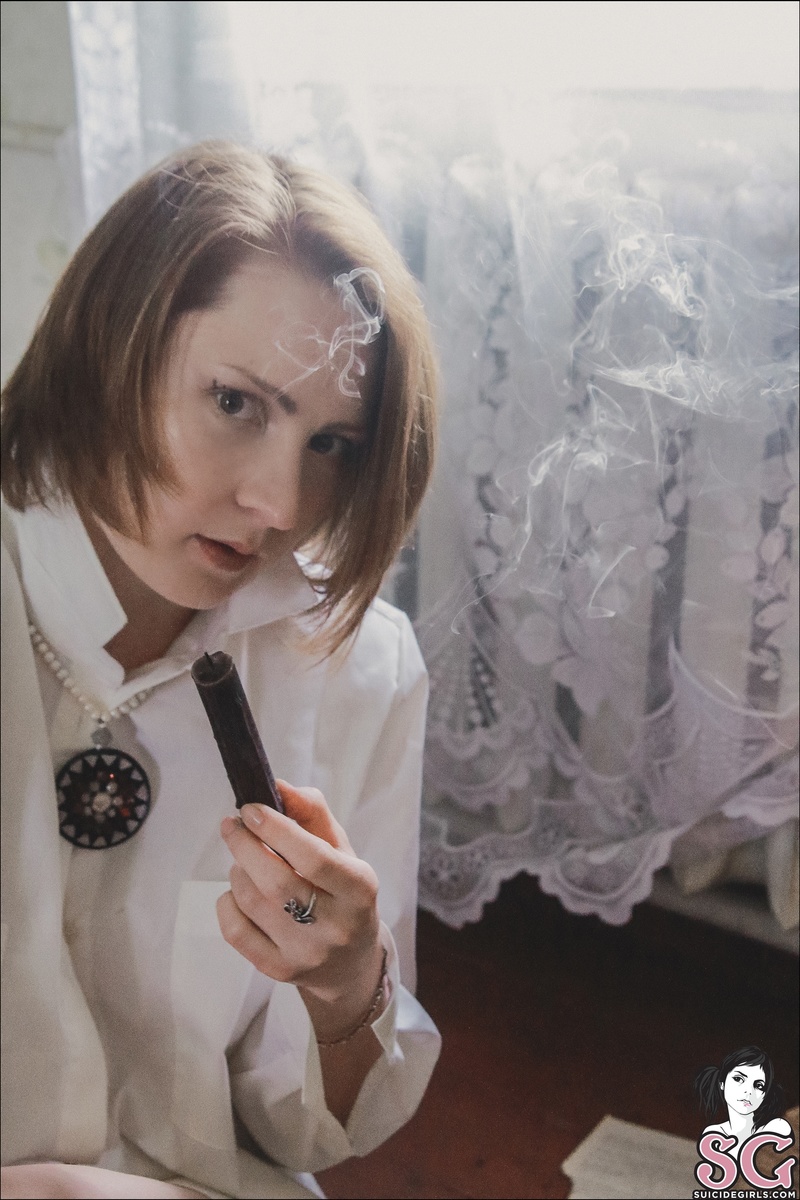 faerysuicide-palememoryroompti-13.jpg