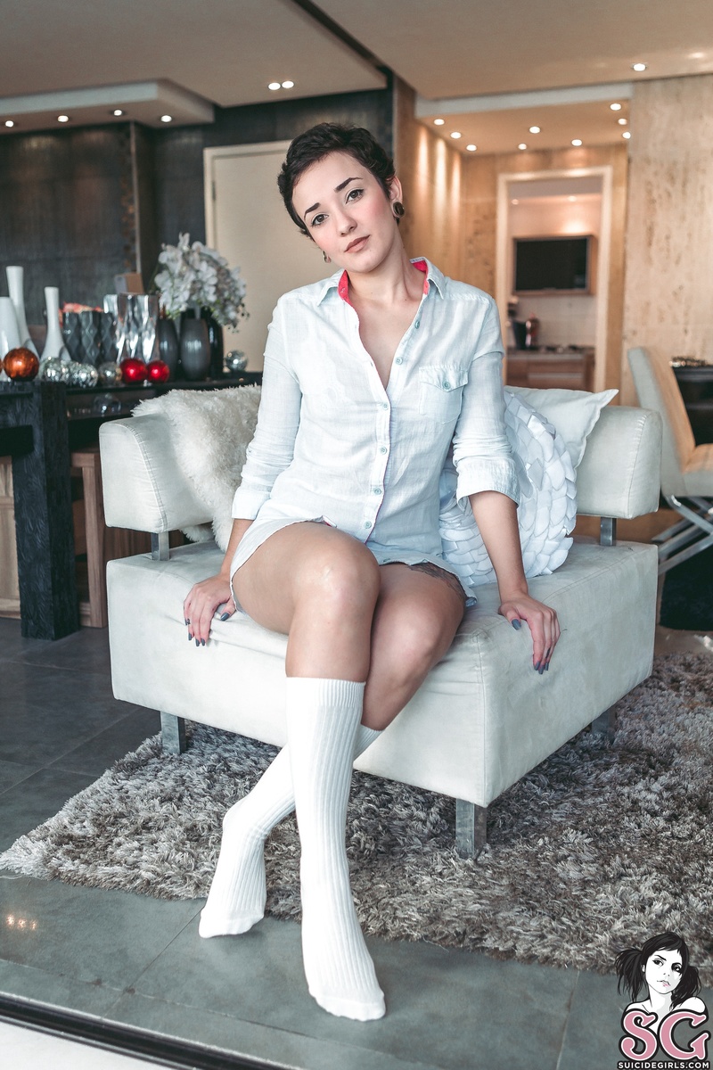 dannymiquita-aleajactaest-01.jpg