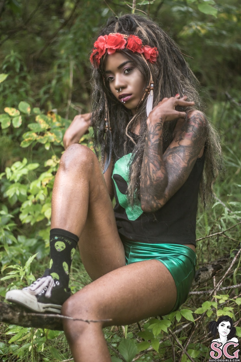 xuxa-supernovagirl-09.jpg