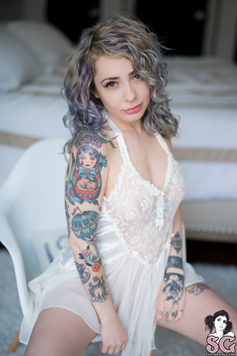 leza-feelitstill-03.jpg