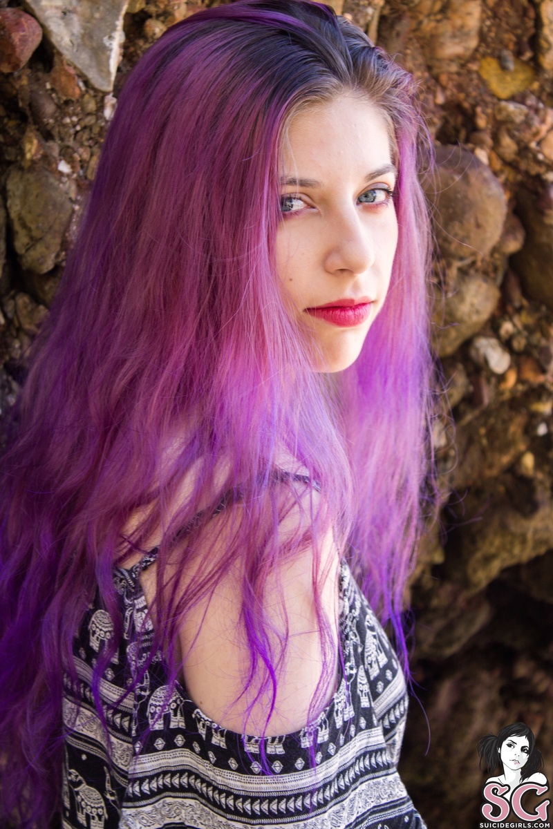taraneth-seapurple-05.jpg