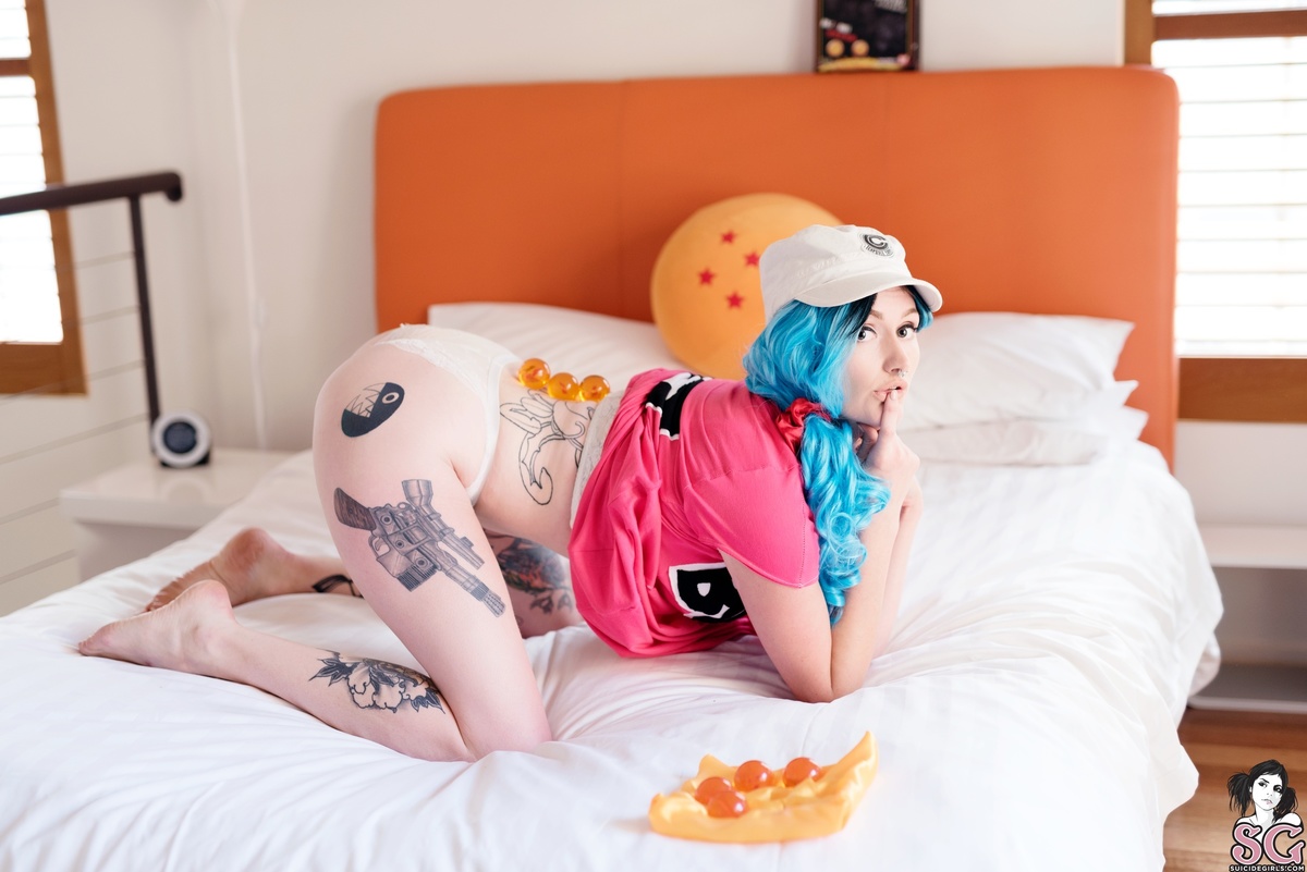 lotticia-whatsyourwishforshenron-17.jpg
