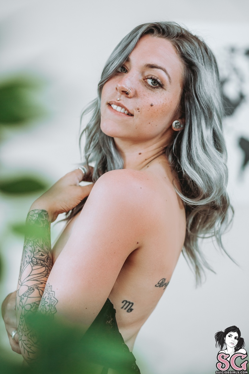 gaiah-brighteyes-19.jpg