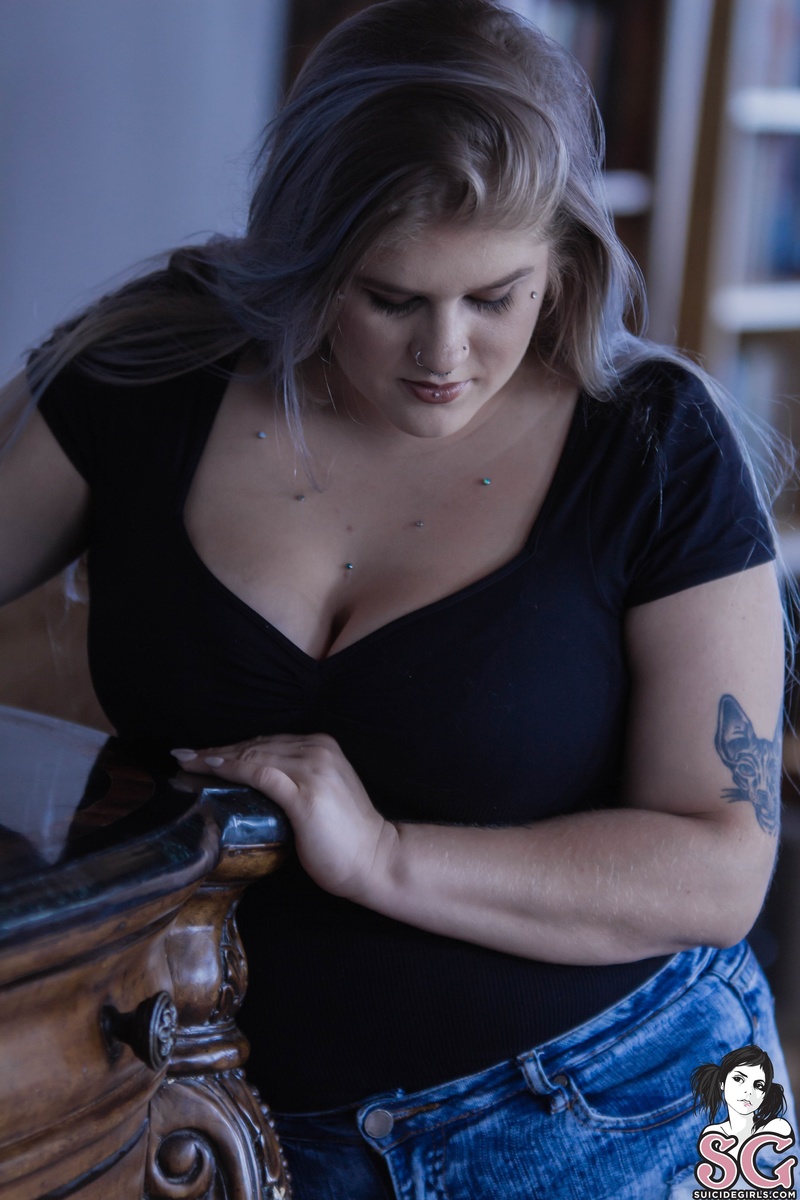karleequinn-blueboudoir-03.jpg