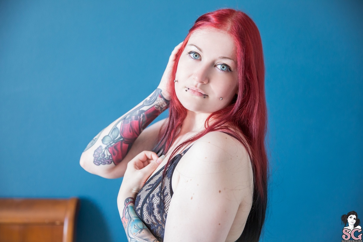 ayaleide-bigredwolf-07.jpg