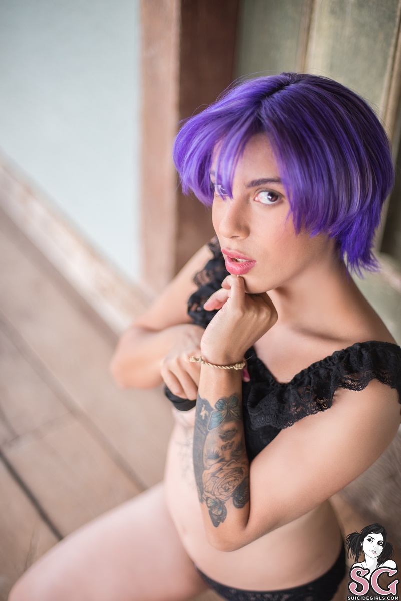 aika-gatesofhell-13.jpg