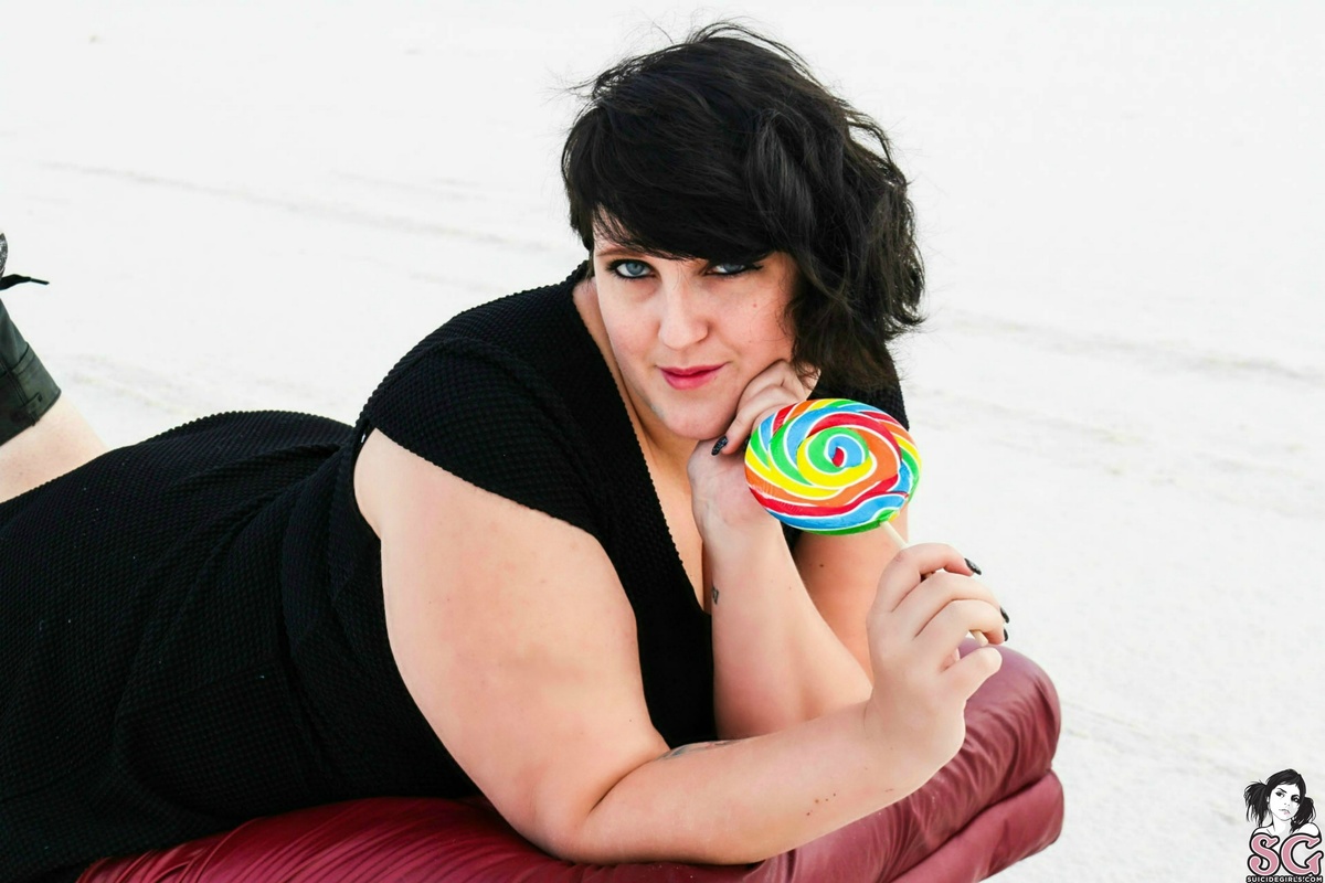 mistysinclaire-sugarprincess-03.jpg
