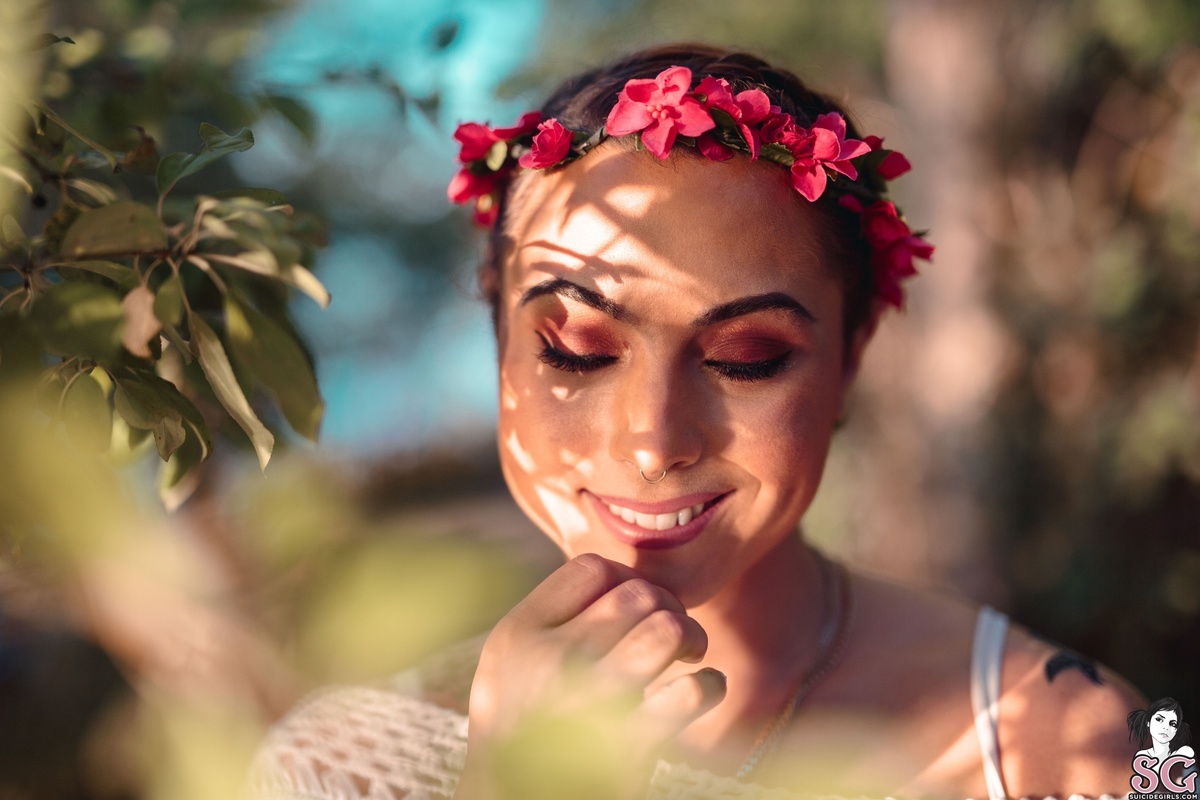 lilly-whiteliar-21.jpg