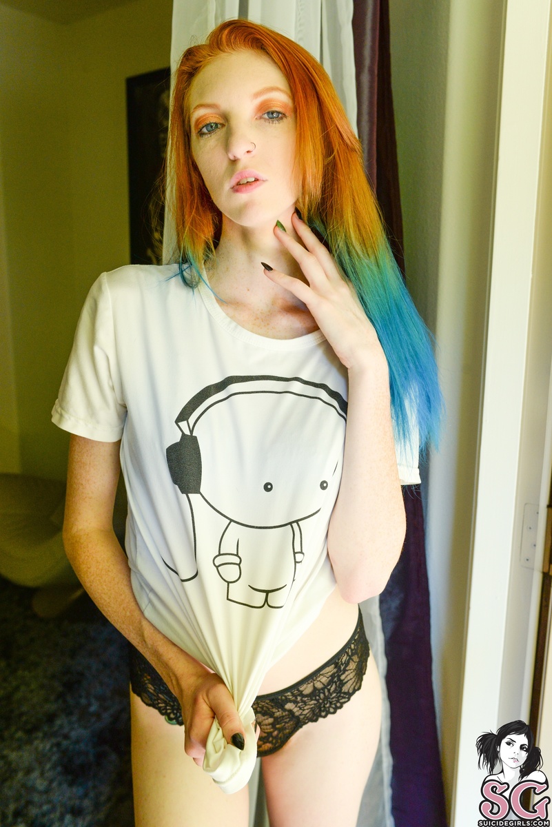 angelbabyxx21-paleprincess-03.jpg