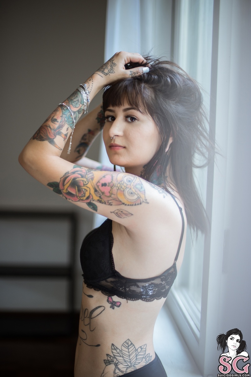 valeriepx-valerie-01.jpg