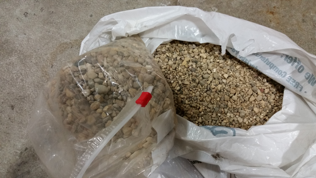 gravel00.jpg