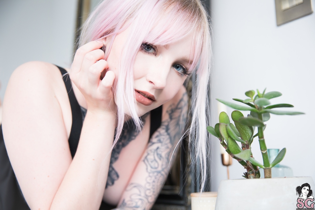 runa-thelittledeath-17.jpg