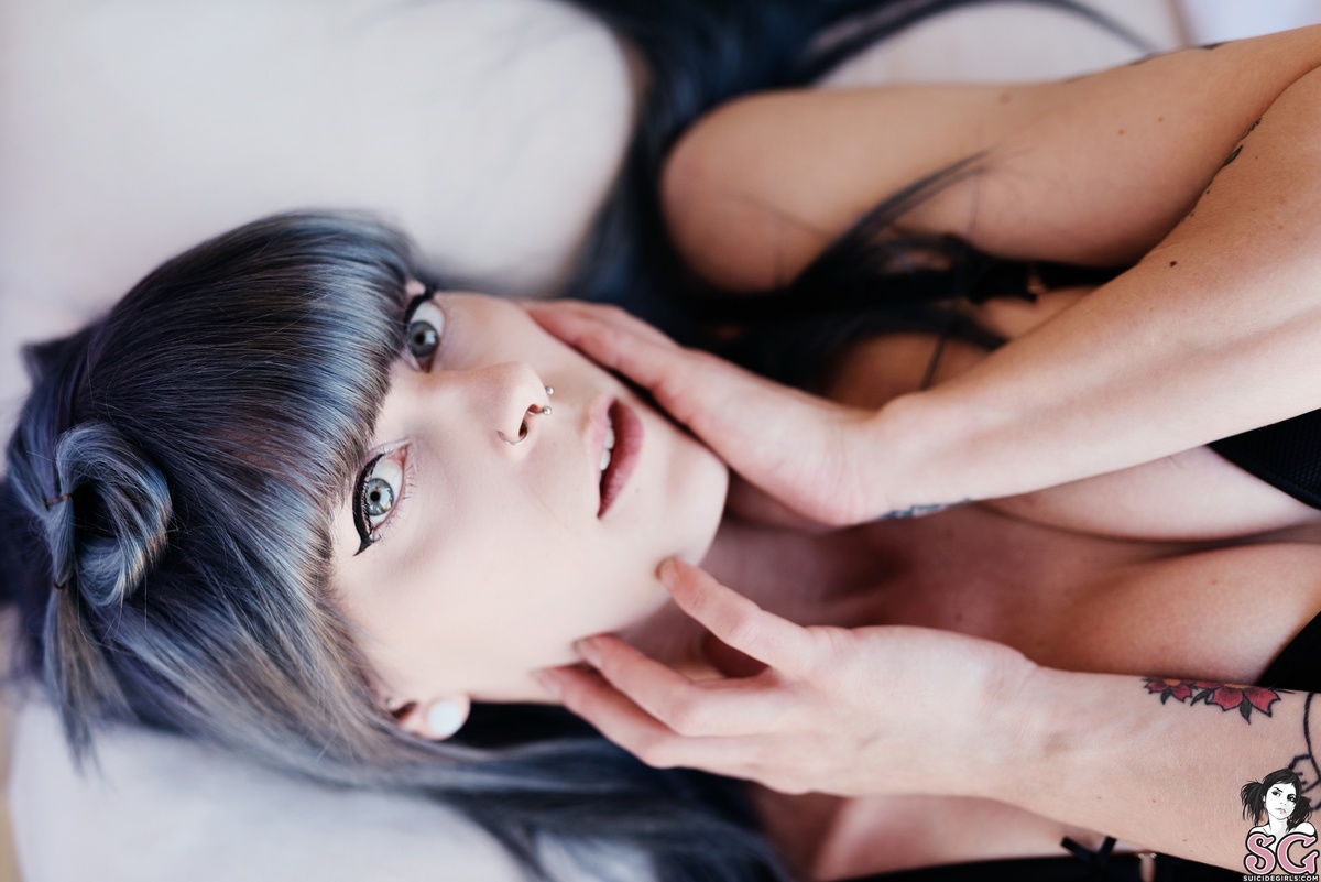 lilymai-inthenightclass-15.jpg