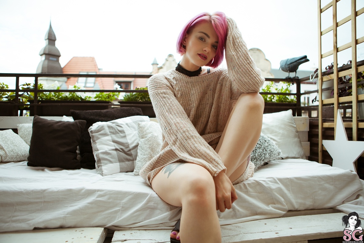 sinni-lastsunnyday-01.jpg
