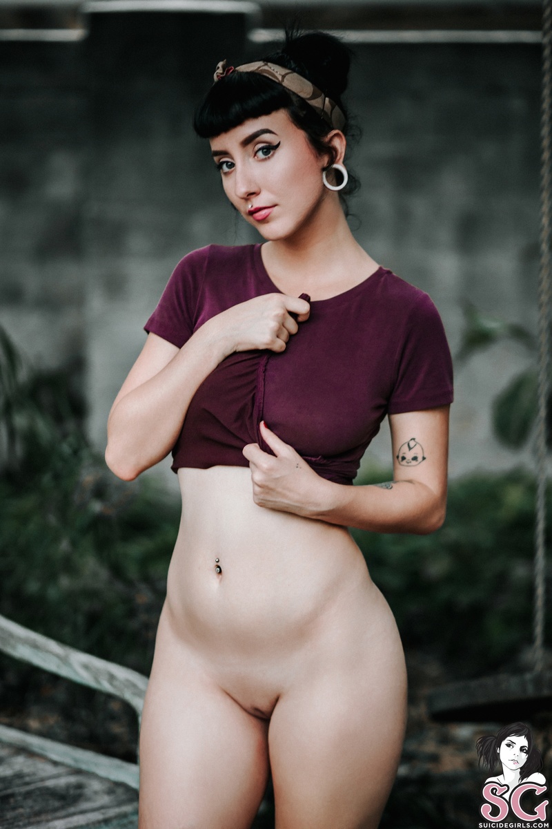 babydollsuicidesg-curfew-13.jpg