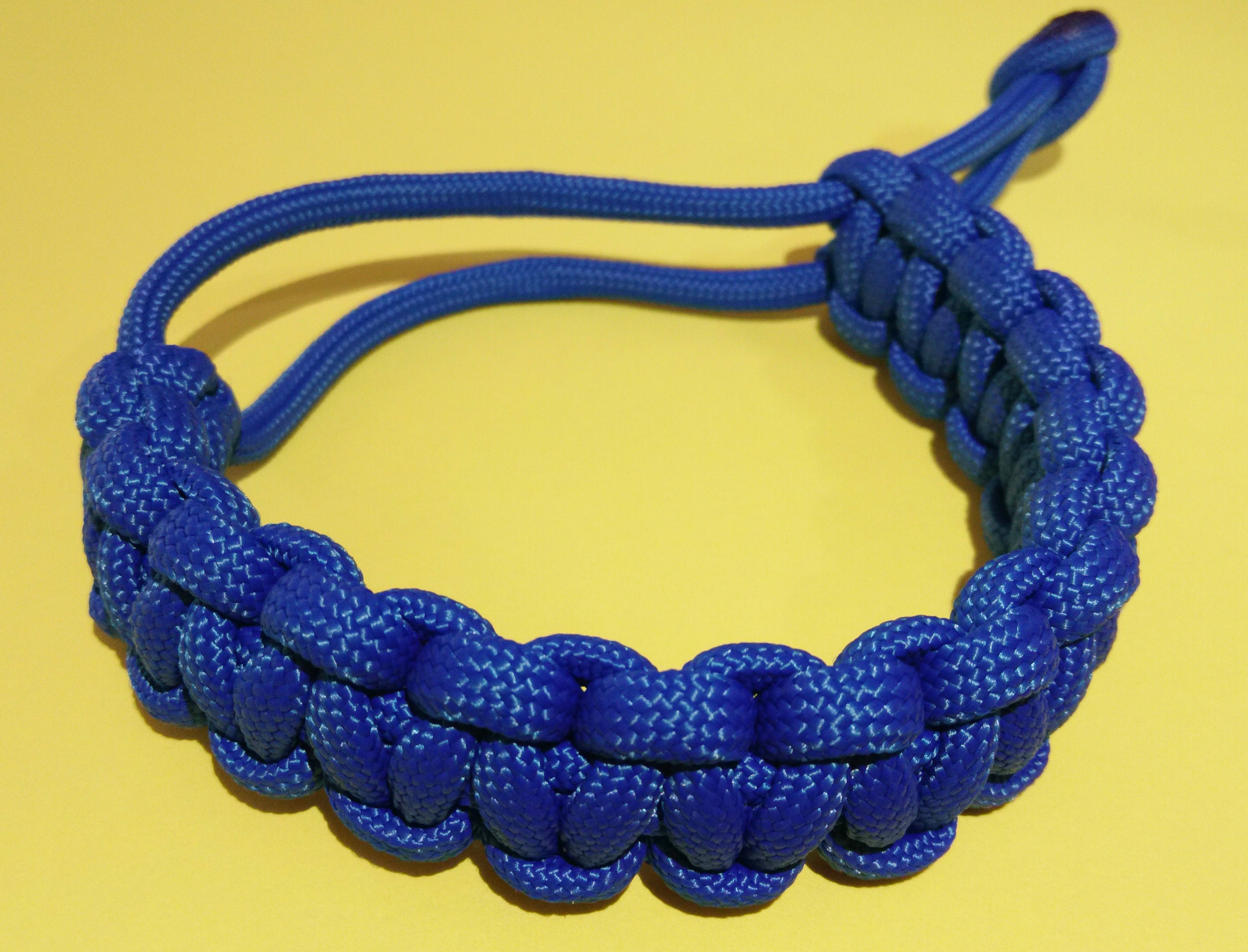 survival paracord bracelet
