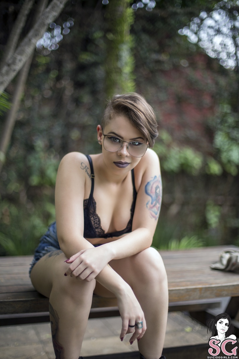 liatha-freeafternoon-13.jpg