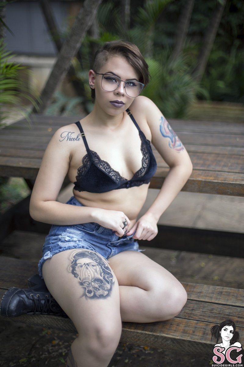 liatha-freeafternoon-17.jpg