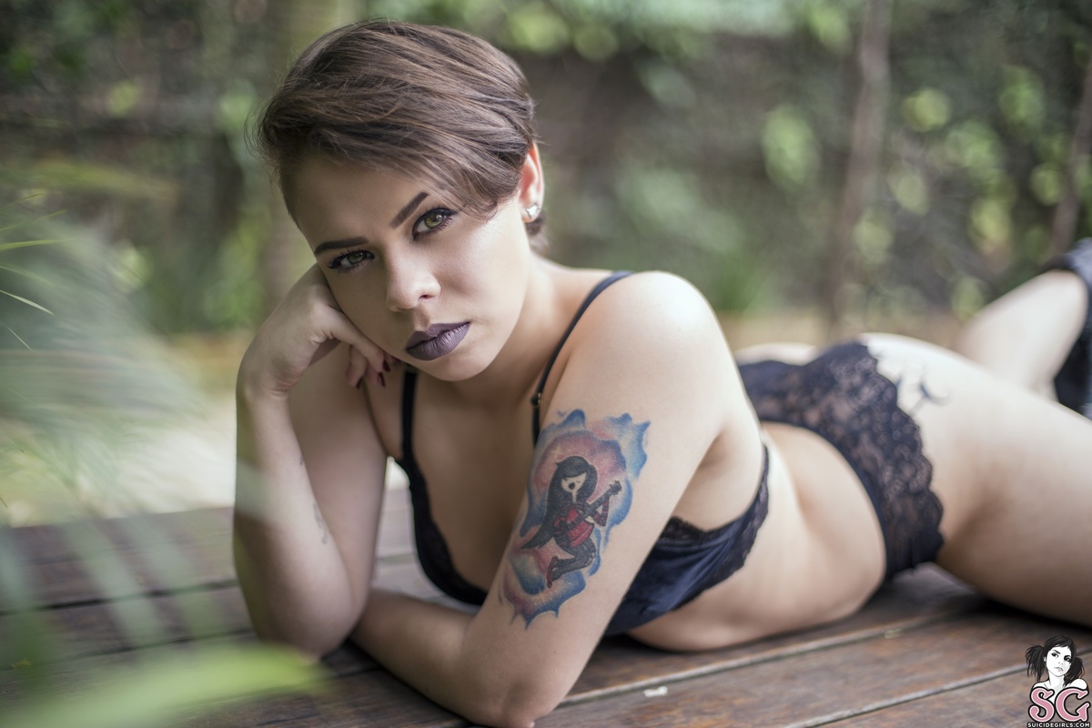 liatha-freeafternoon-21.jpg
