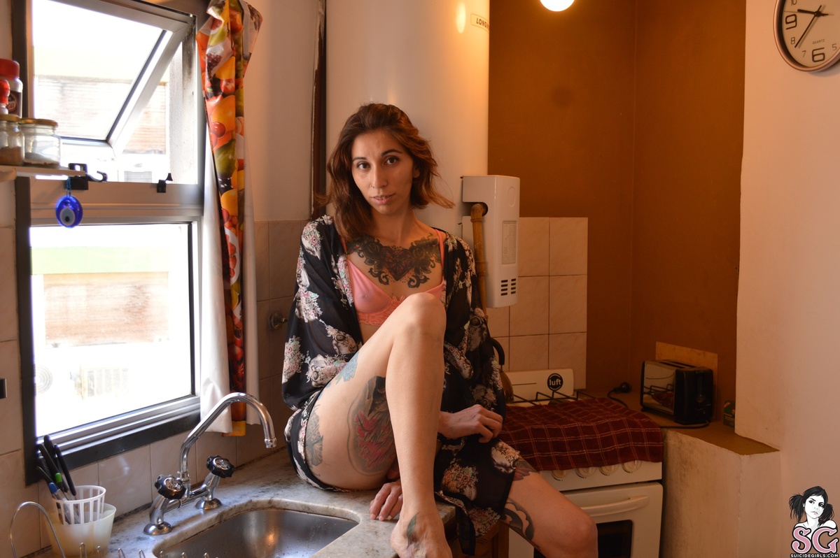wildnaomy-havebreakfastwithme-01.jpg