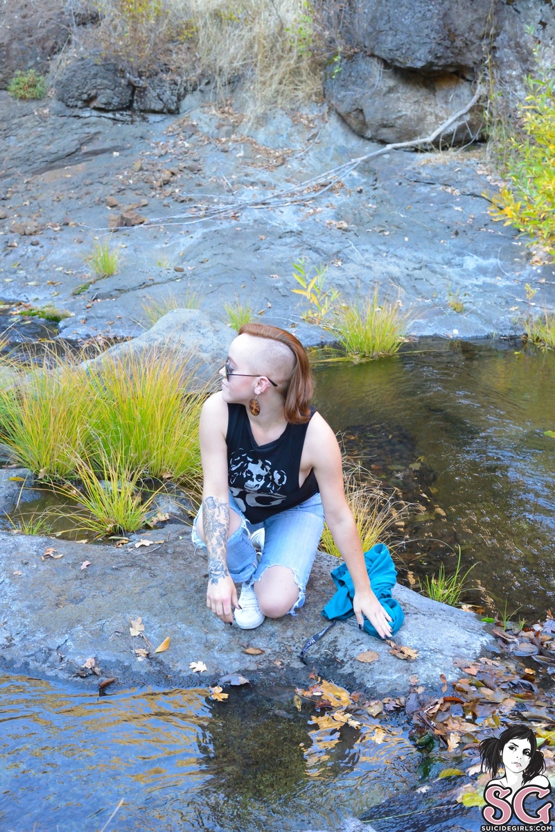 fawkesy-creekside-07.jpg