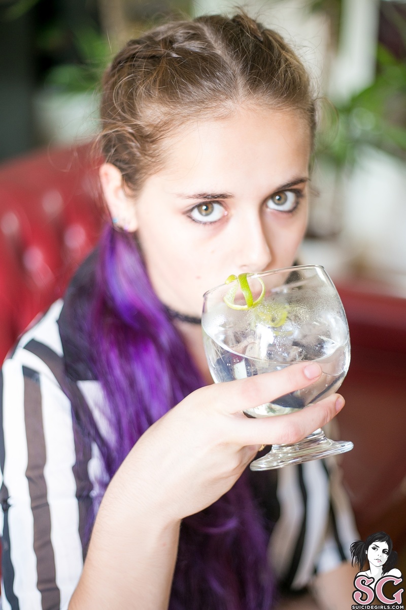 missheta-drinkme-11.jpg