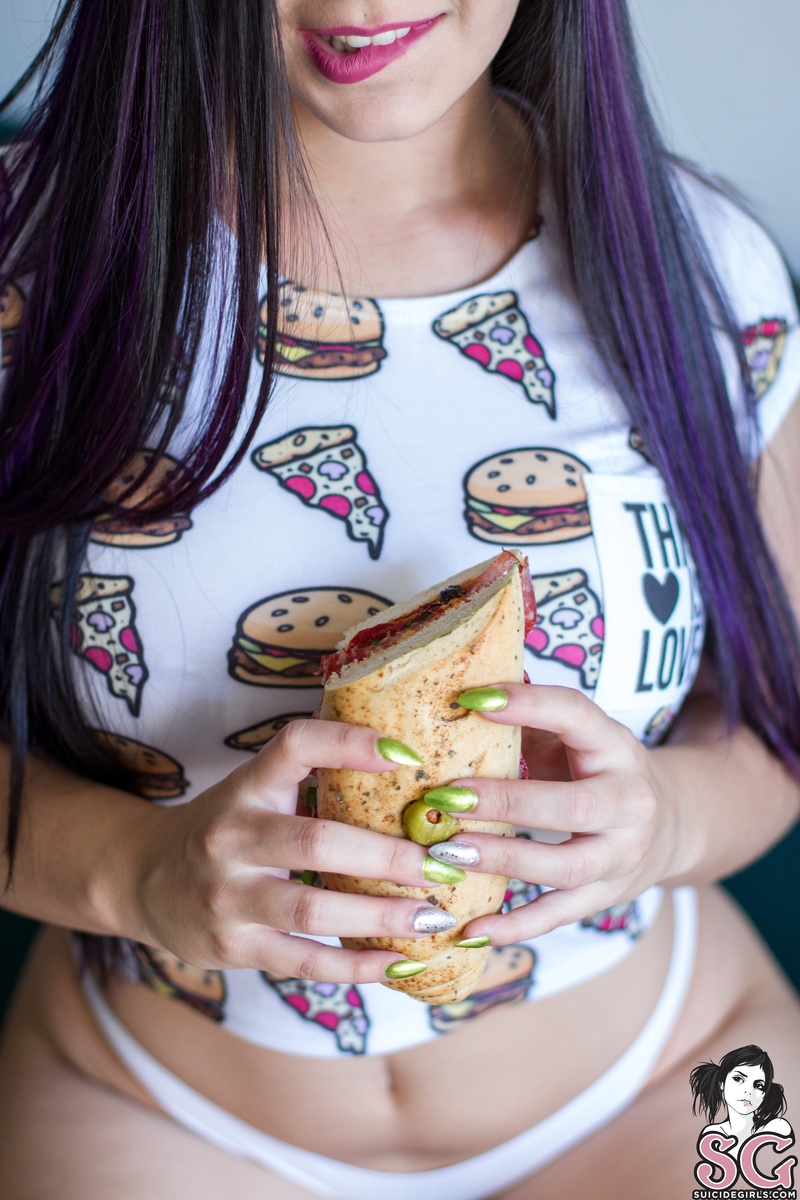 aguasanthagrim-eatmelikeamunchie-11.jpg