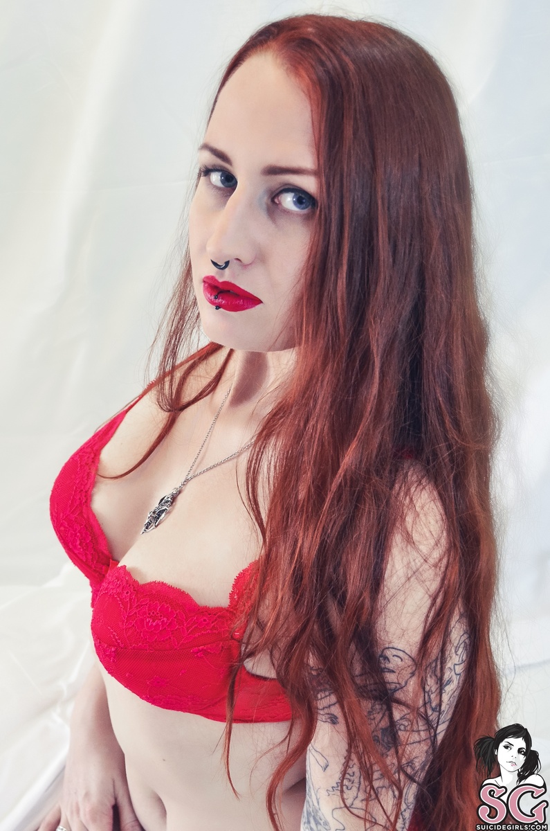 darkyrie-celestiallust-03.jpg