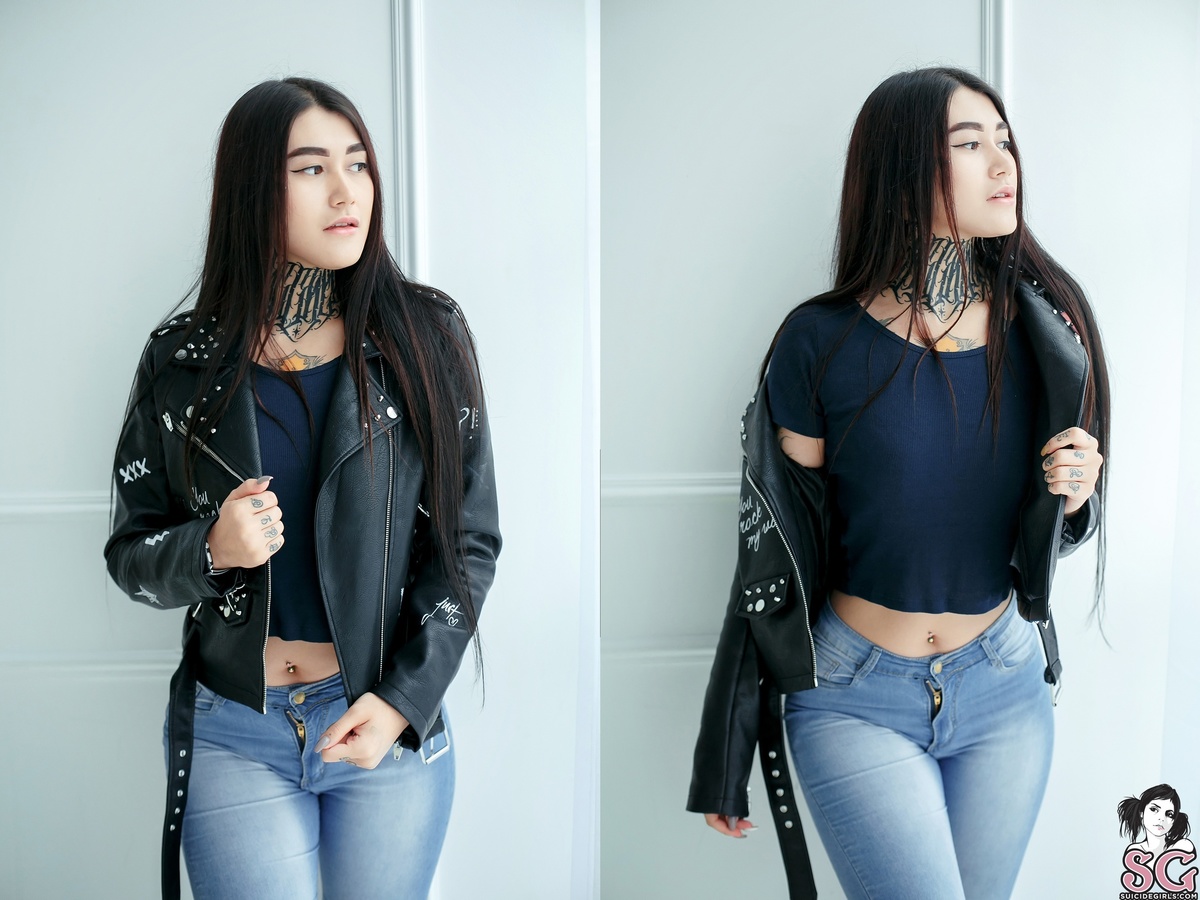 alisakhan-succuba-01.jpg