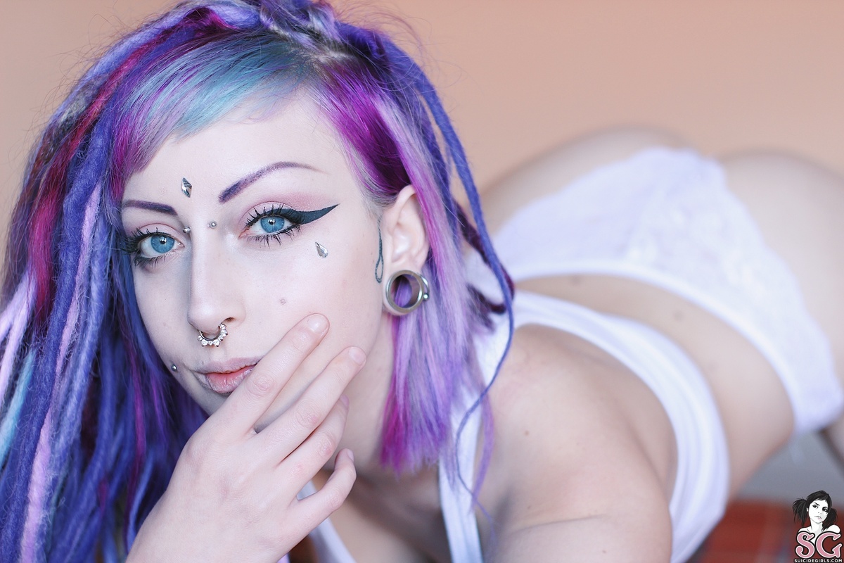 kimera-whitemuse-05.jpg