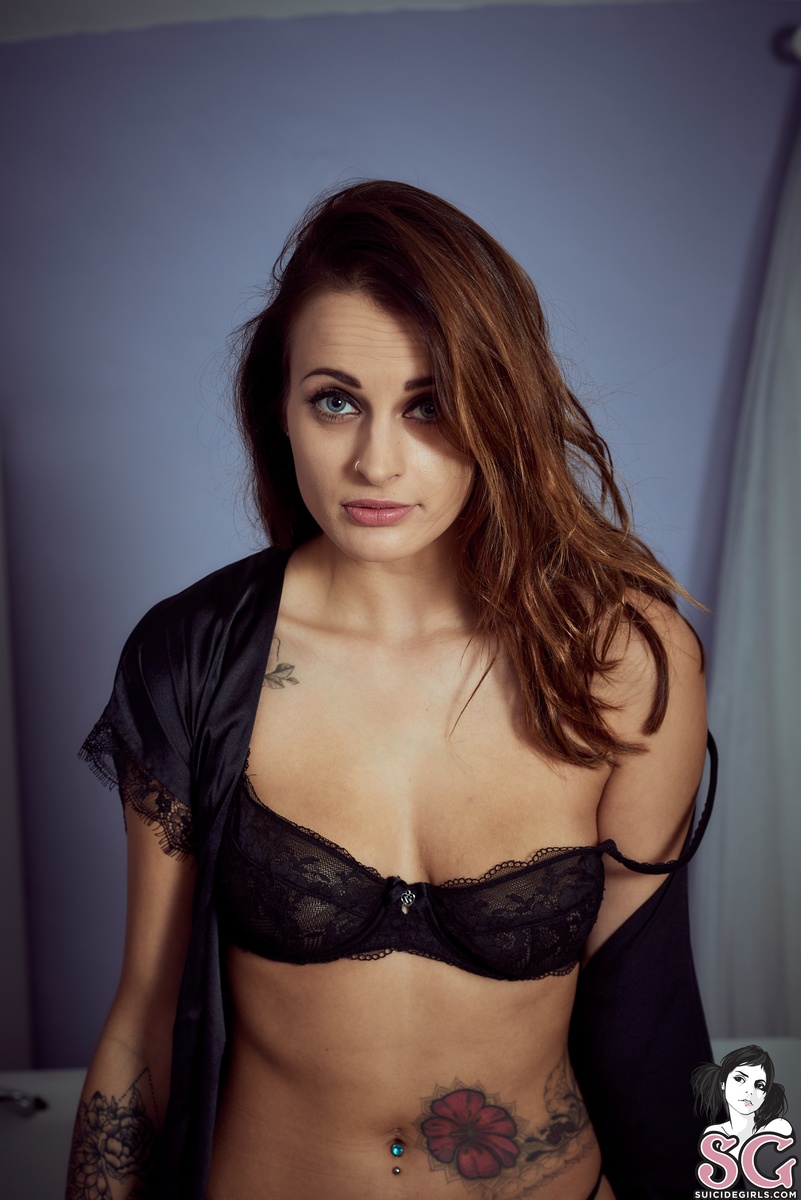 helenarae-lavendarandlace-11.jpg