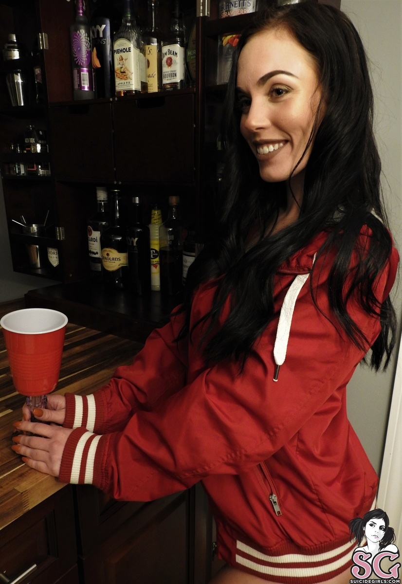 thatveronicavaughn-bartopburlesque-01.jpg