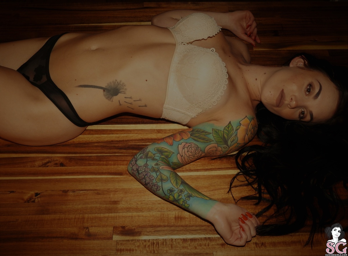 thatveronicavaughn-bartopburlesque-23.jpg