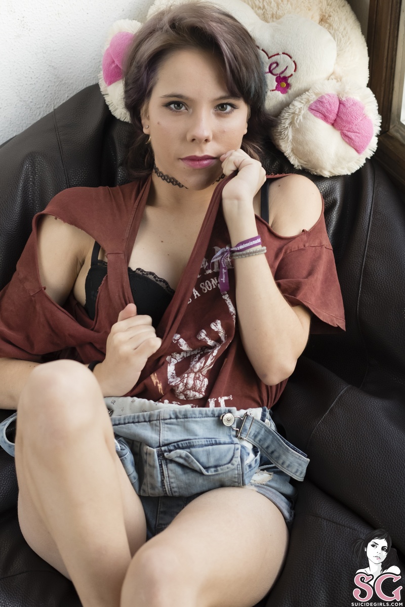 ainoaparty-readingwithmybear-09.jpg
