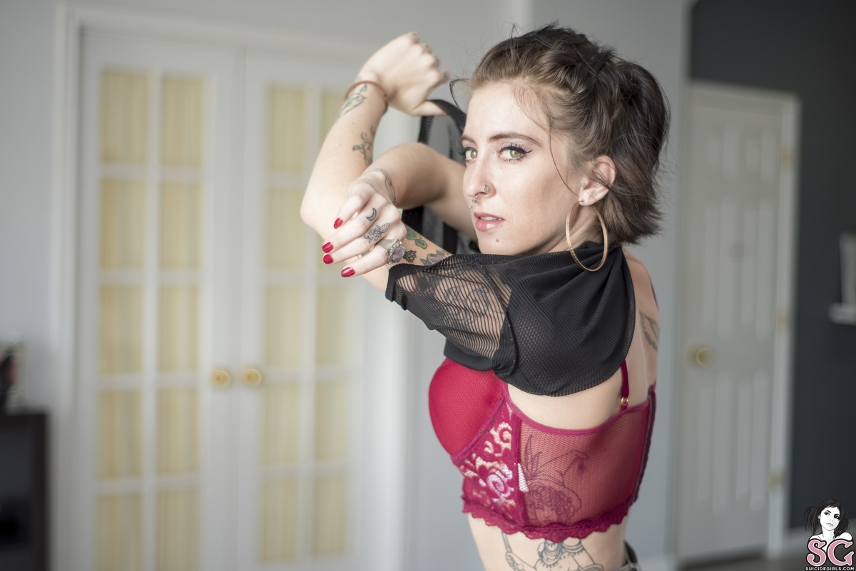 hypatia-craving-03.jpg