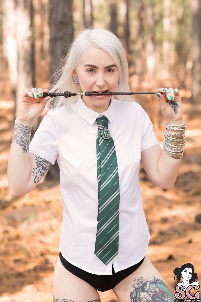 channy-catchmygoldensnitch-07.jpg
