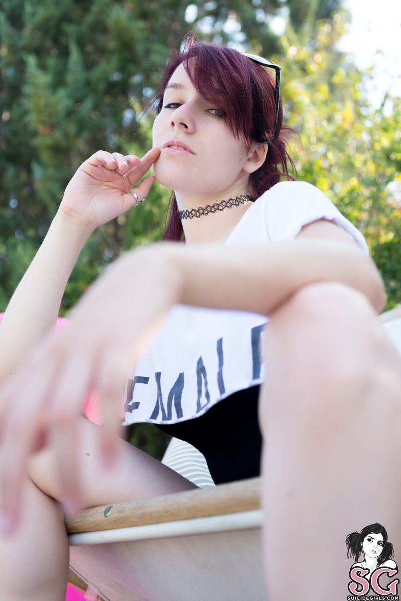 missmystie-poolpartywithnigel-07.jpg