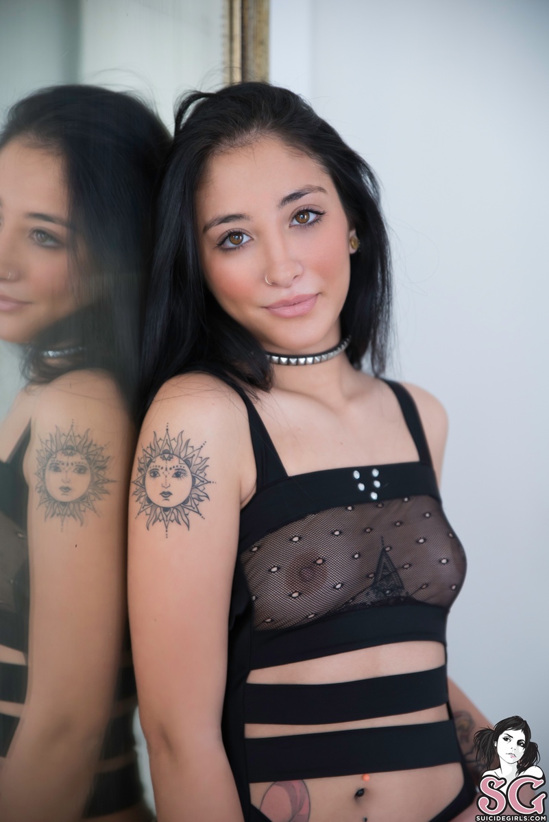 melanya-bambi-01.jpg