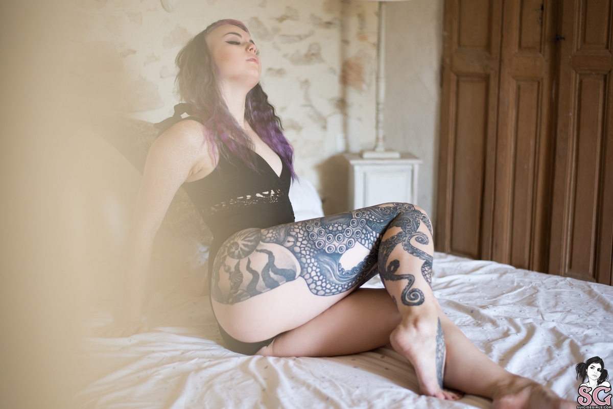 karanlit-mirrormirror-05.jpg