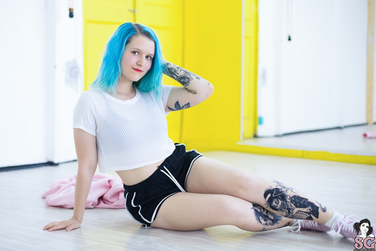 redkaya-twerkworkout-03.jpg