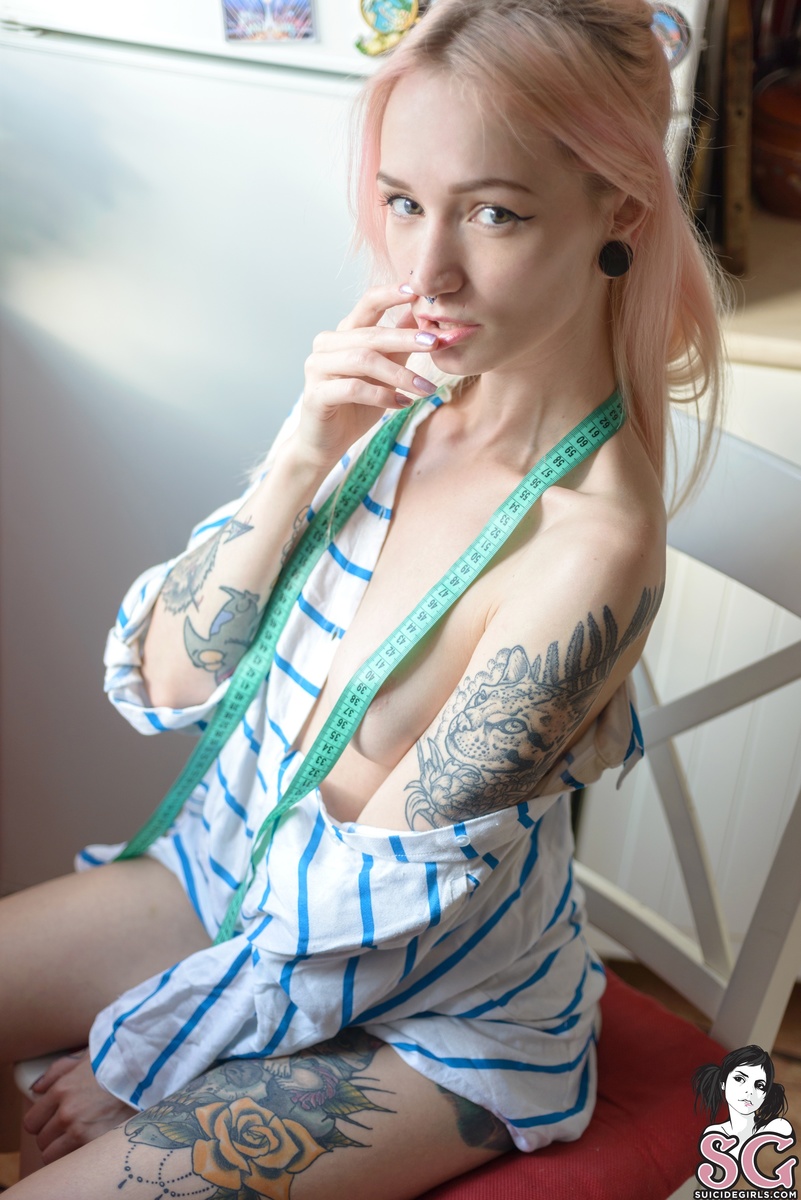 juliatyki-thenewdress-09.jpg