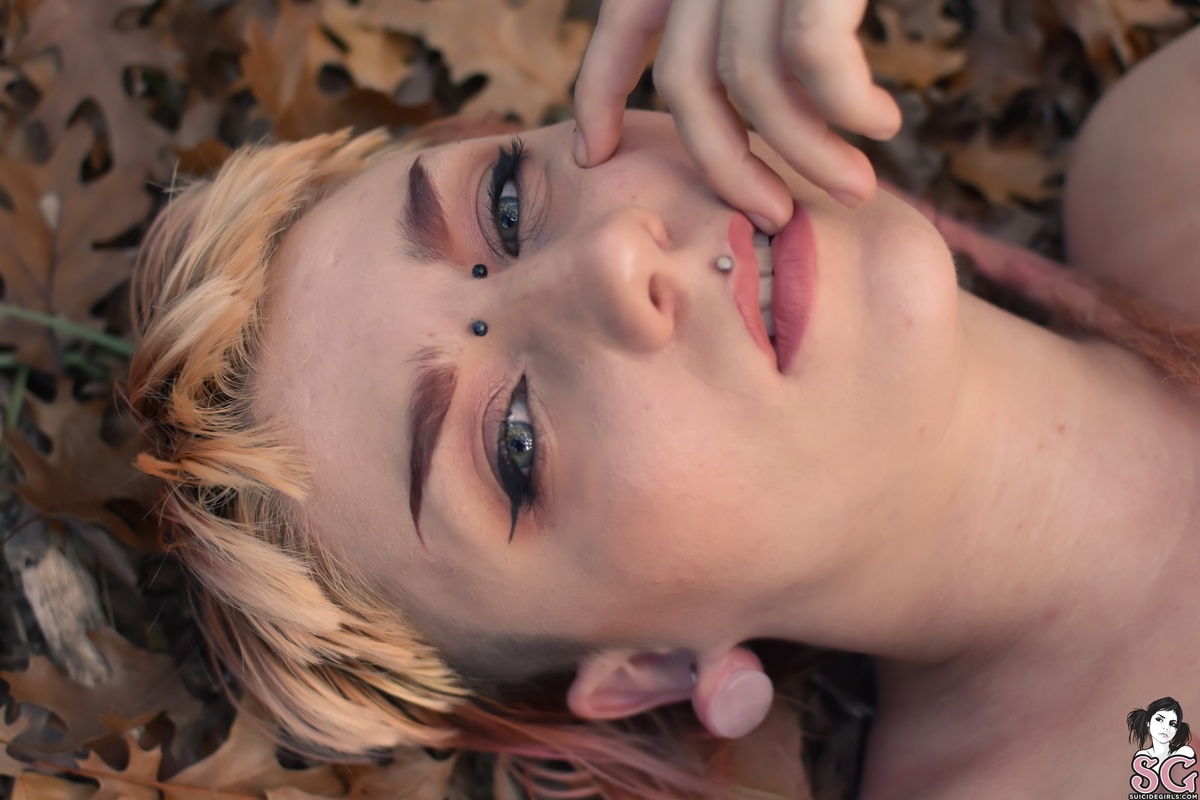 ellister-amber-23.jpg